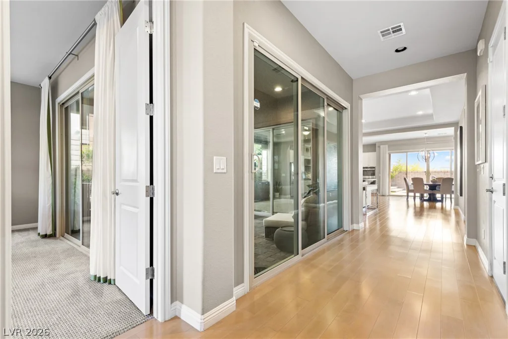 240 Castellari, Las Vegas, NV 89138