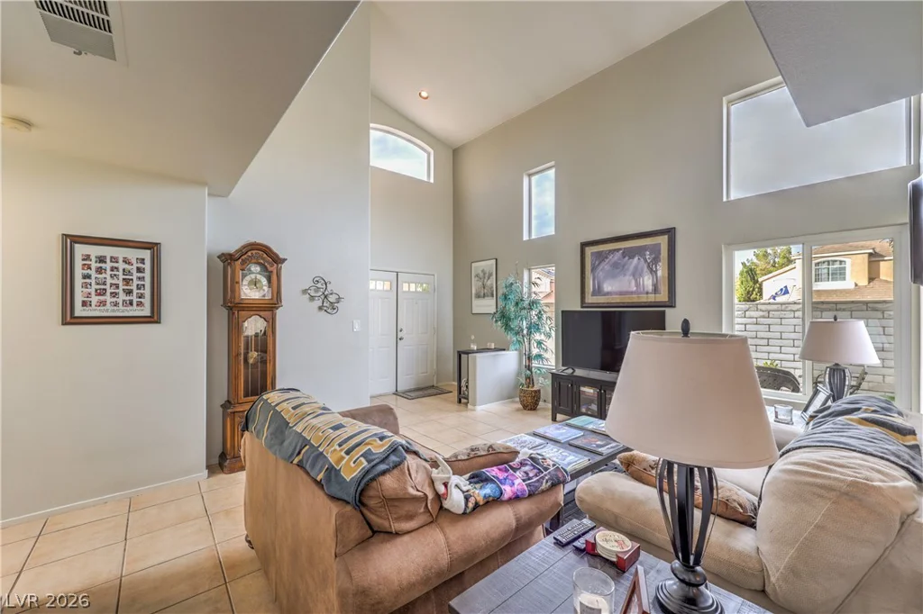 1527 Council Bluff, North Las Vegas, NV 89031