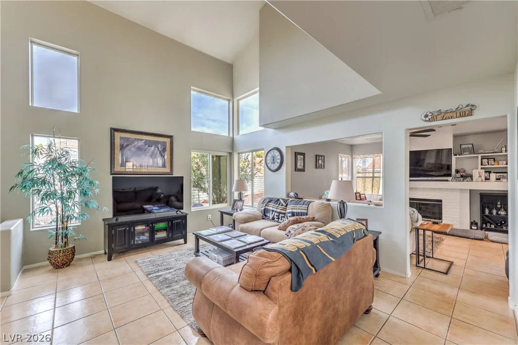 1527 Council Bluff, North Las Vegas, NV 89031