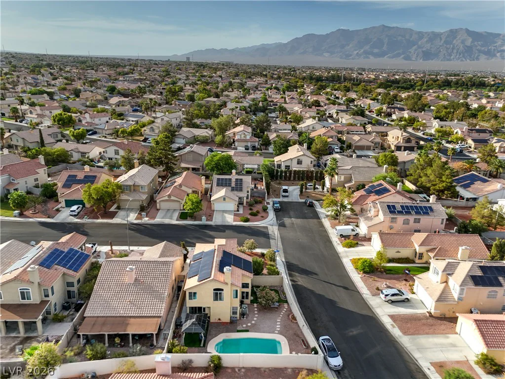 1527 Council Bluff, North Las Vegas, NV 89031