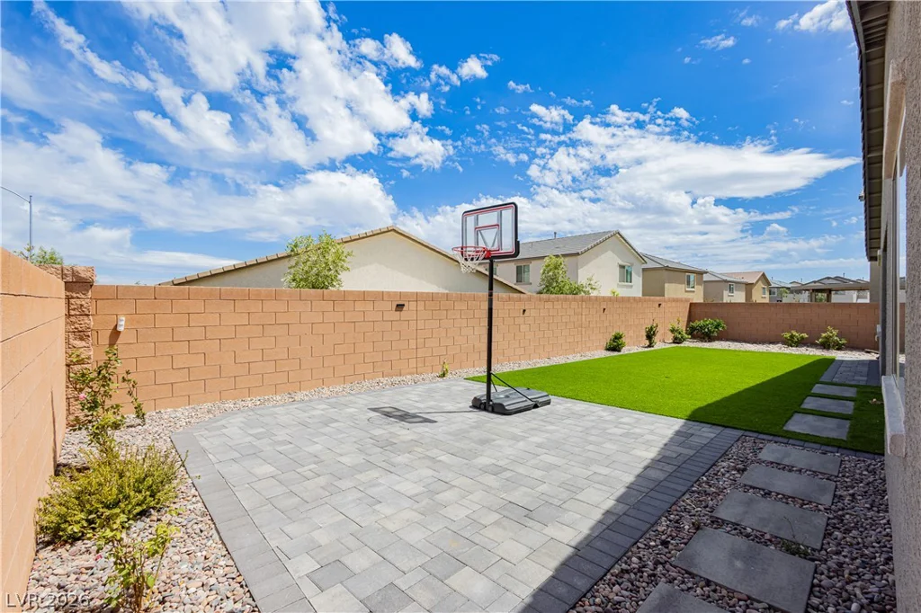 9508 Bombinate, Las Vegas, NV 89139