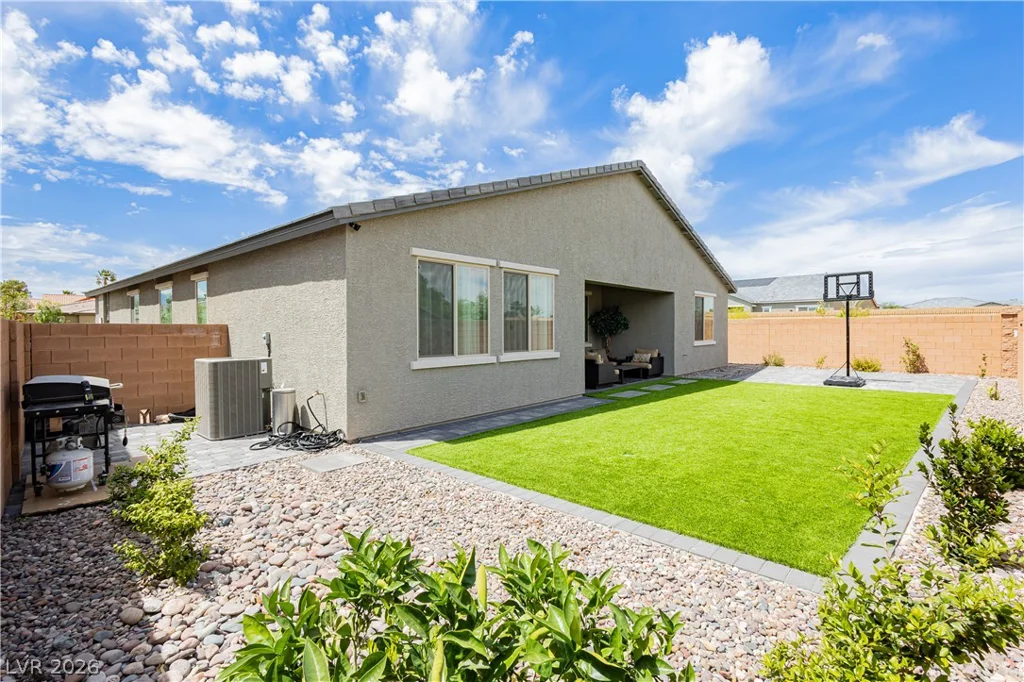 9508 Bombinate, Las Vegas, NV 89139