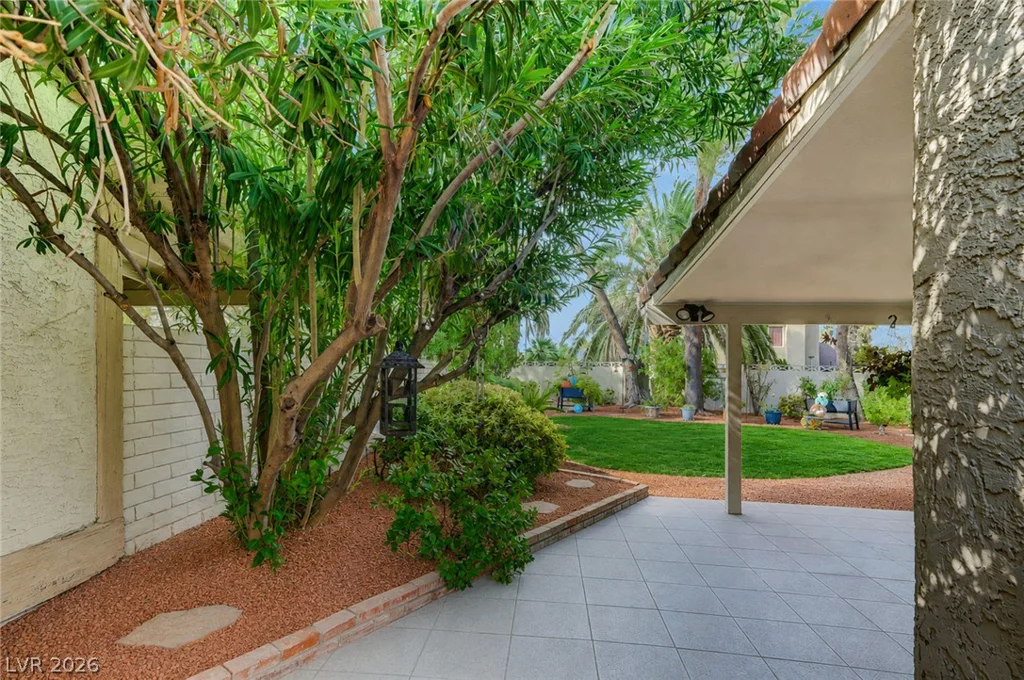 3016 Plaza De Monte, Las Vegas, NV 89102