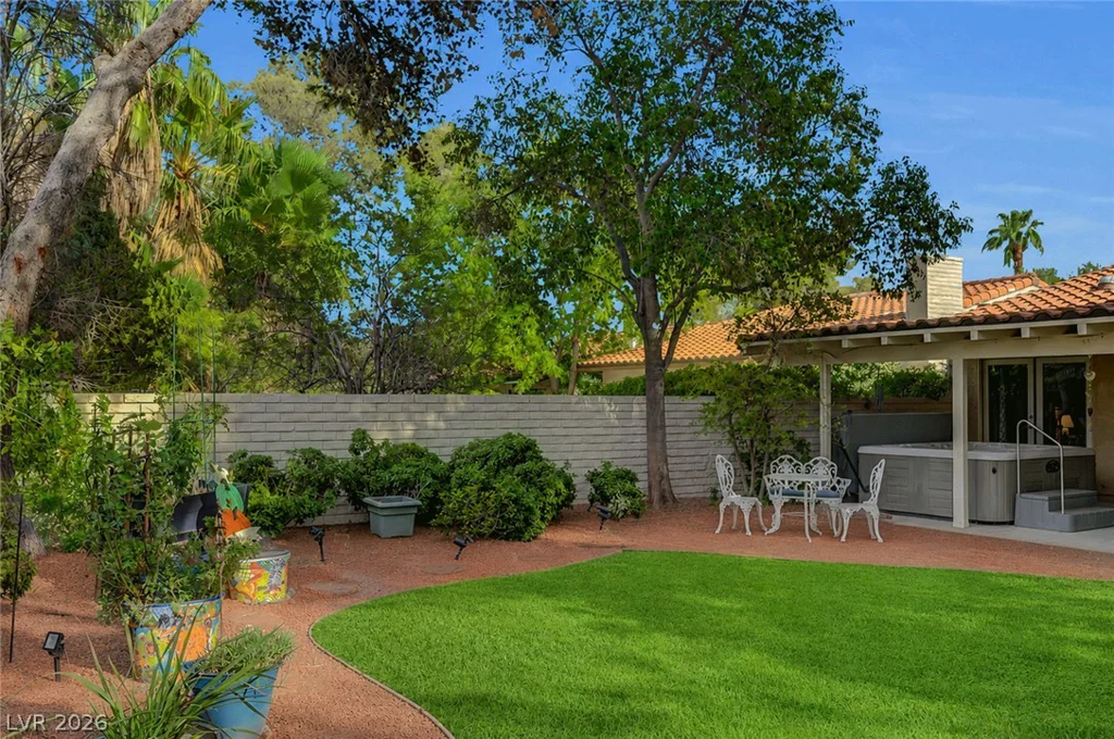 3016 Plaza De Monte, Las Vegas, NV 89102