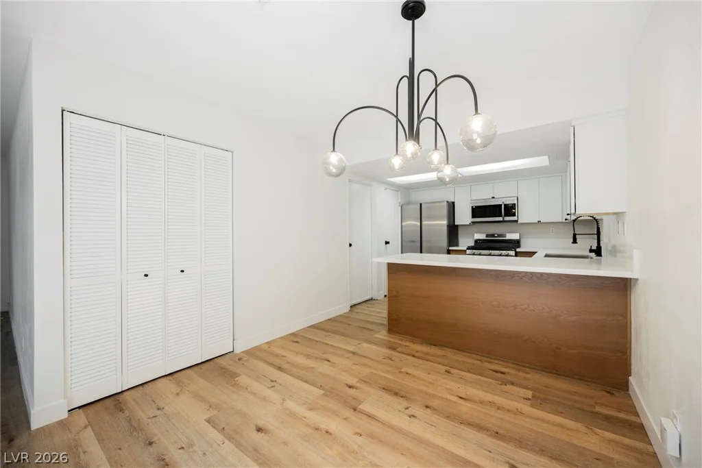 501 Buttonwood, Las Vegas, NV 89107