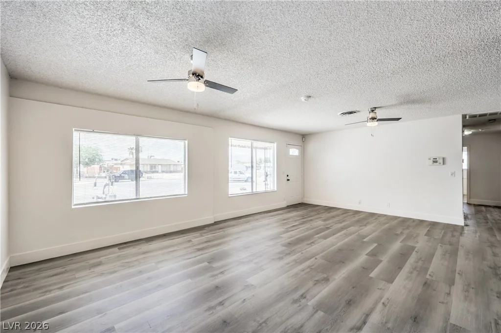 4016 Briar, Las Vegas, NV 89115