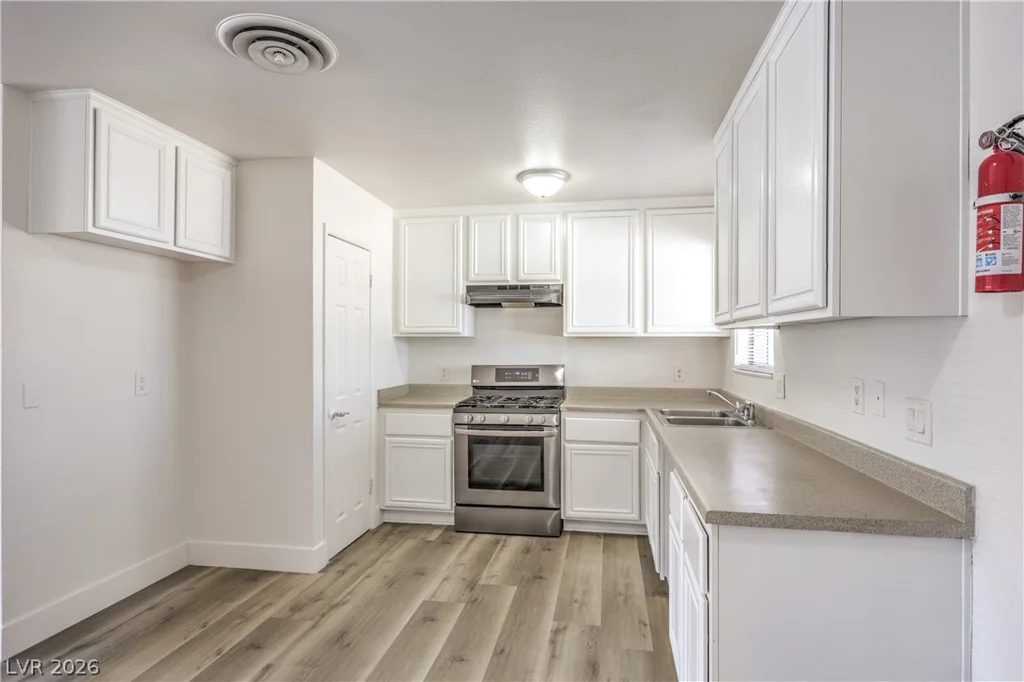 4016 Briar, Las Vegas, NV 89115