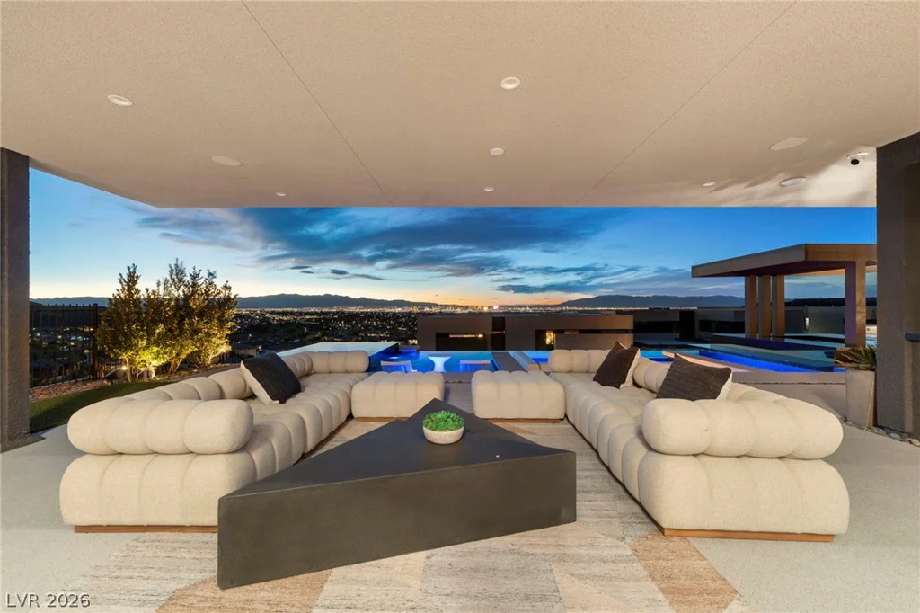 805 Dragons Eye, Henderson, NV 89012
