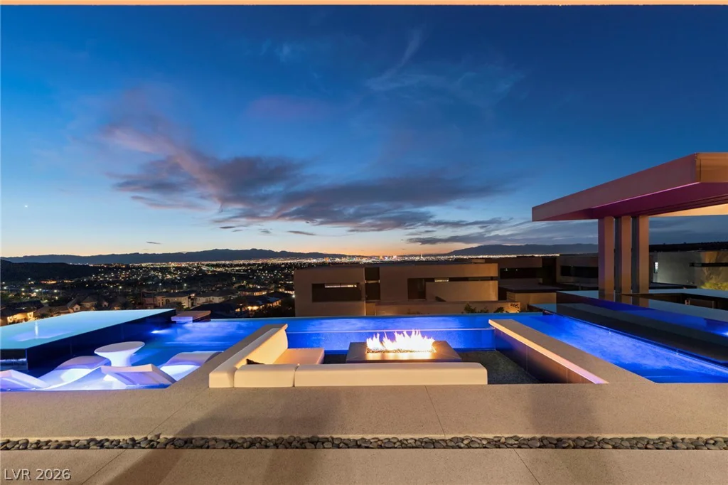 805 Dragons Eye, Henderson, NV 89012