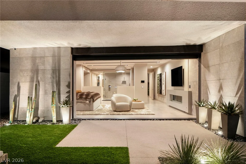 805 Dragons Eye, Henderson, NV 89012