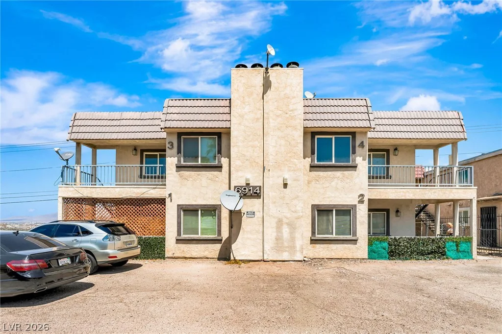 6914 Appleton, Las Vegas, NV 89156
