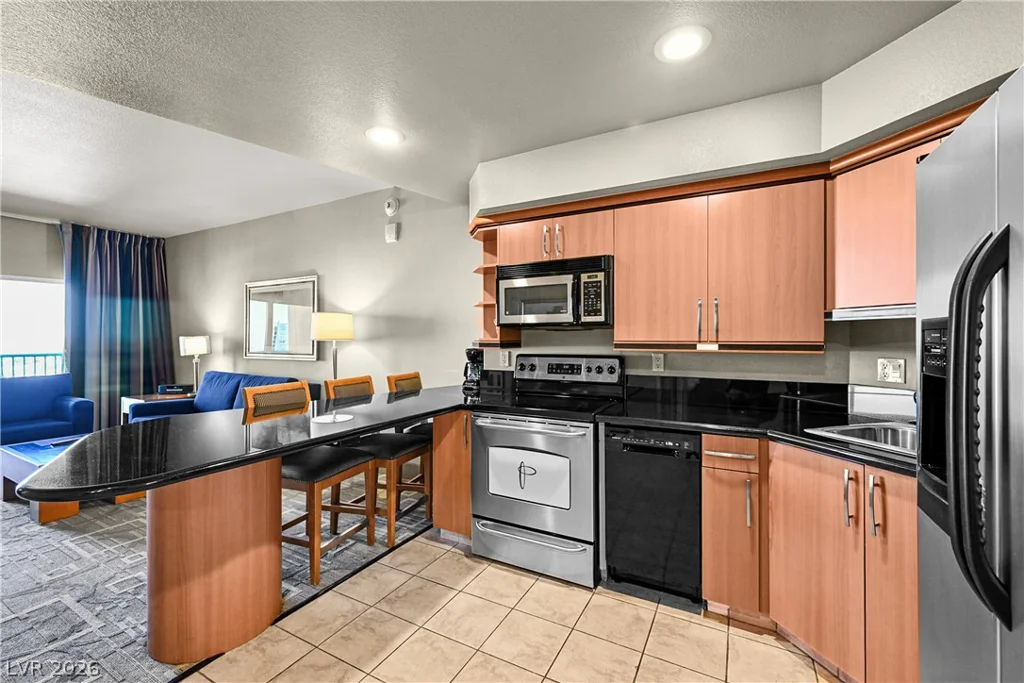 211 Flamingo, Las Vegas, NV 89169