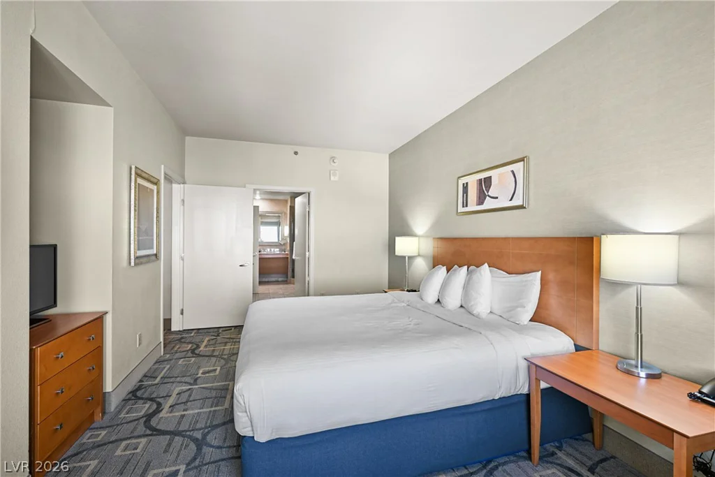 211 Flamingo, Las Vegas, NV 89169