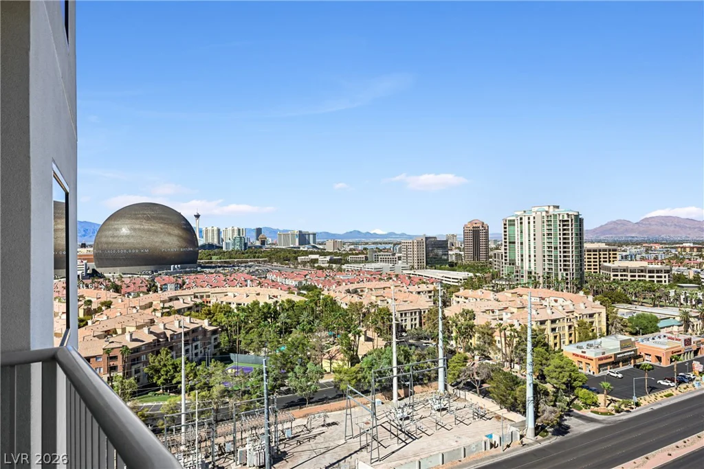 211 Flamingo, Las Vegas, NV 89169