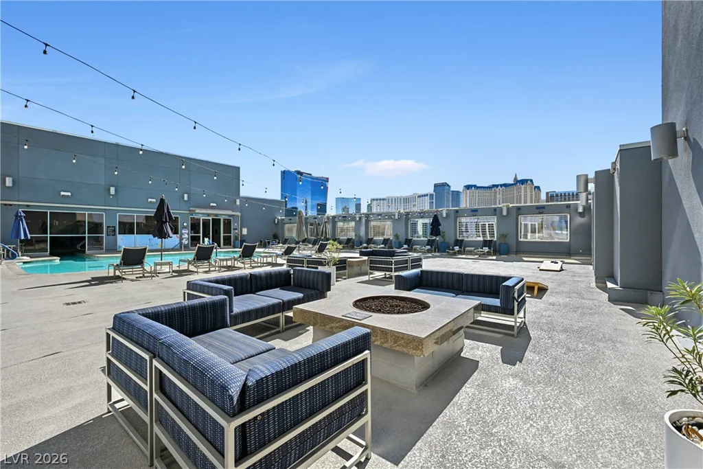 211 Flamingo, Las Vegas, NV 89169