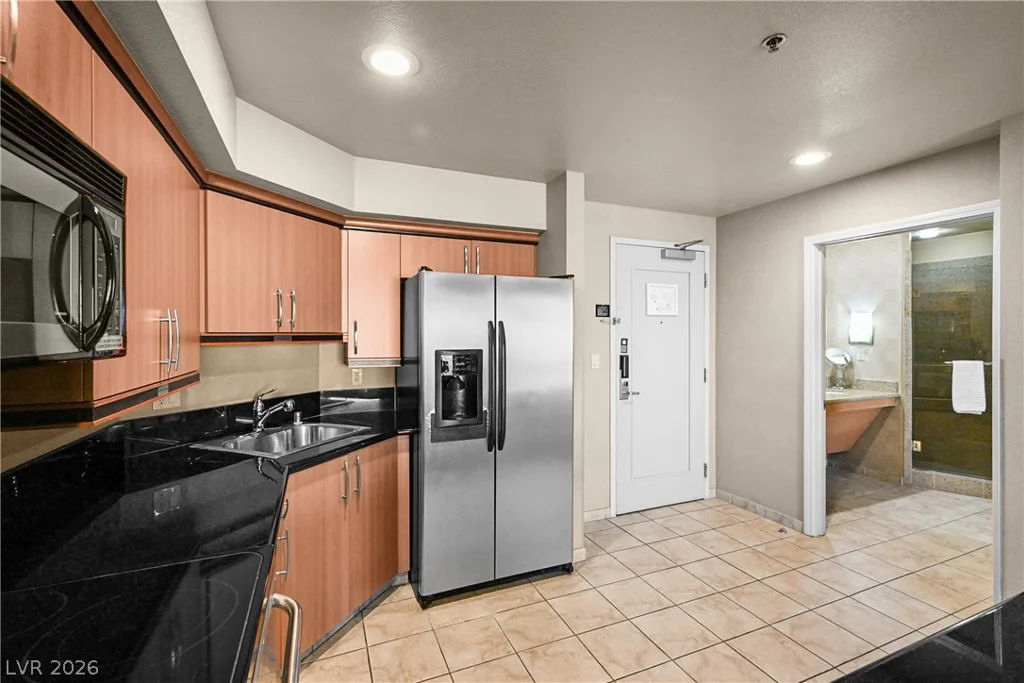 211 Flamingo, Las Vegas, NV 89169