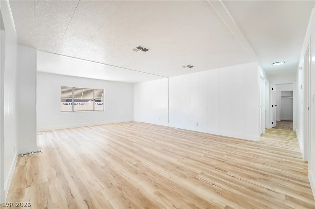 3369 Katmai, Las Vegas, NV 89122