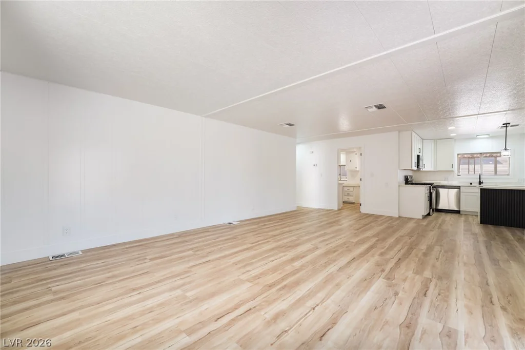 3369 Katmai, Las Vegas, NV 89122