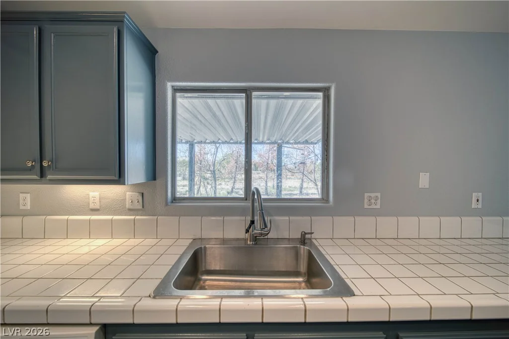 3110 Oakridge, Pahrump, NV 89048