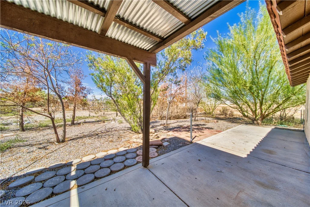 3110 Oakridge, Pahrump, NV 89048
