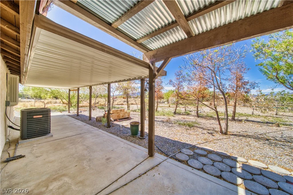 3110 Oakridge, Pahrump, NV 89048