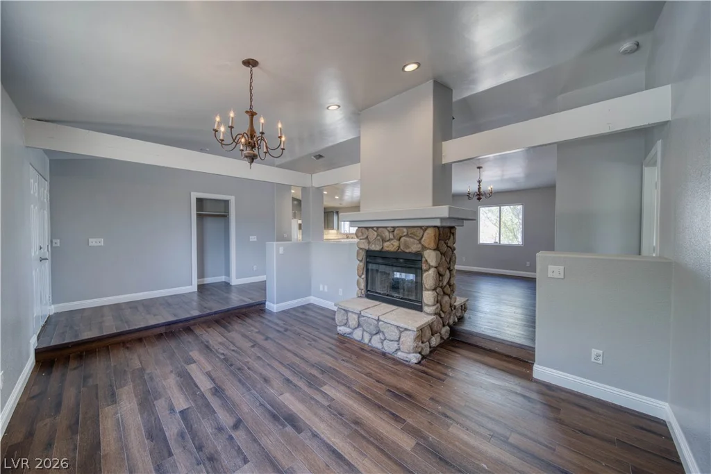 3110 Oakridge, Pahrump, NV 89048