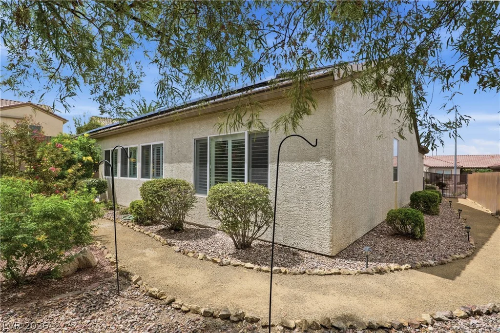 2116 Waterton Rivers, Henderson, NV 89044