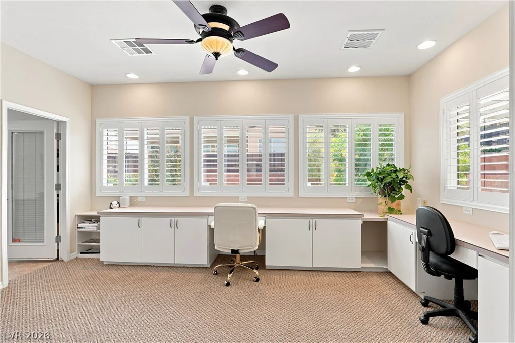 2116 Waterton Rivers, Henderson, NV 89044