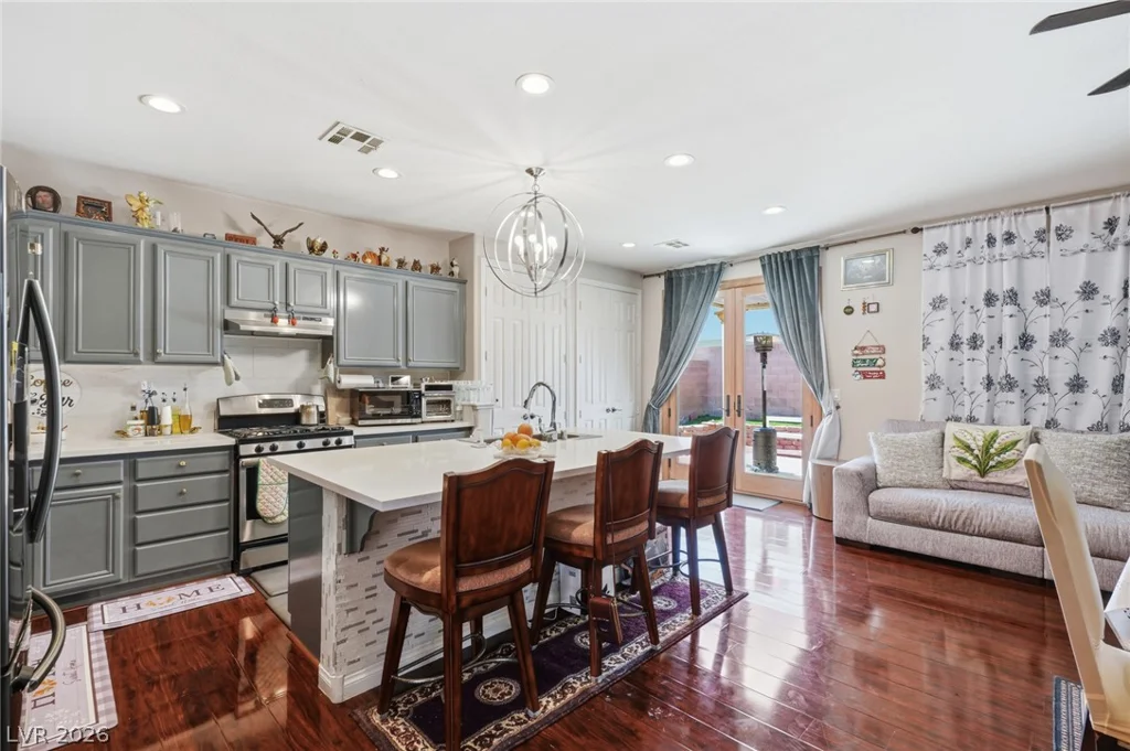 6517 Diamond Point, North Las Vegas, NV 89084