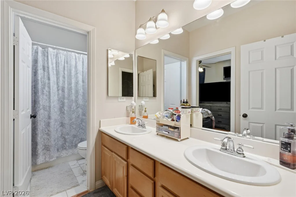 6517 Diamond Point, North Las Vegas, NV 89084