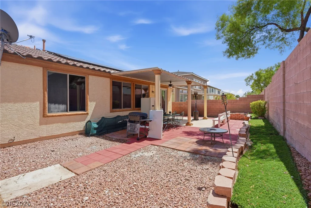 6517 Diamond Point, North Las Vegas, NV 89084