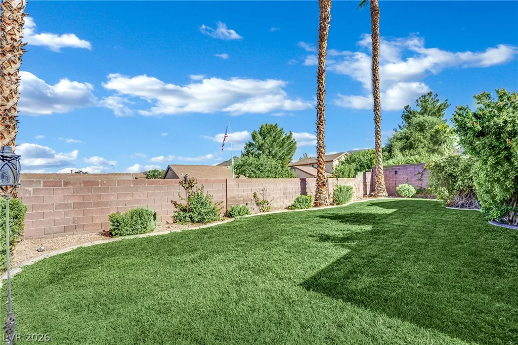 22 Silica Sand, Henderson, NV 89012
