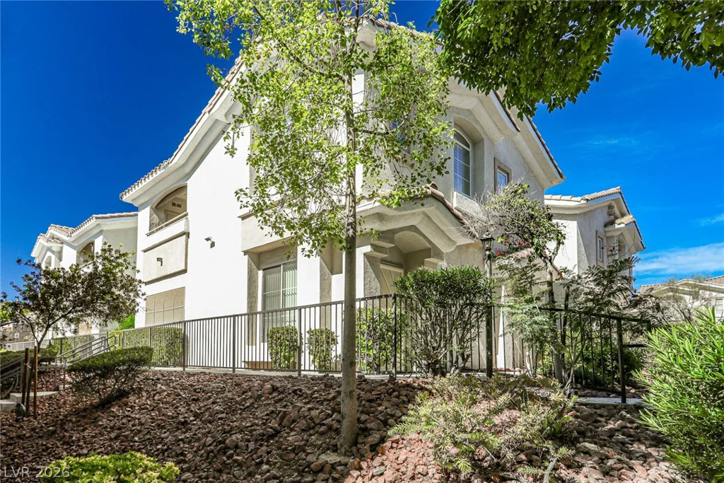 1500 Ruby Cliffs, Las Vegas, NV 89144