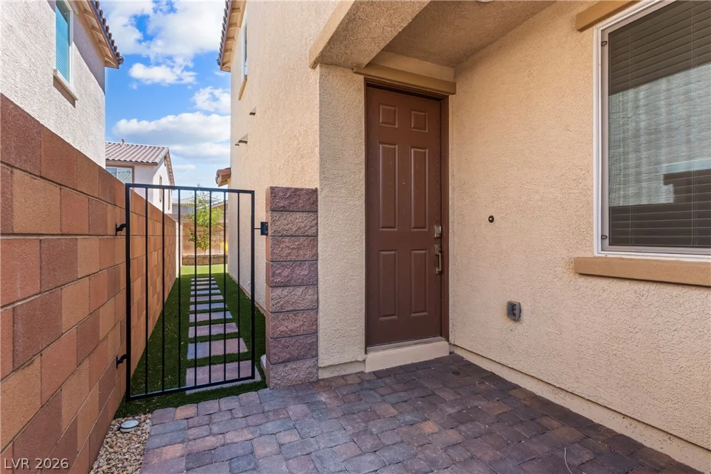 820 Aurelie Ridge, Henderson, NV 89011