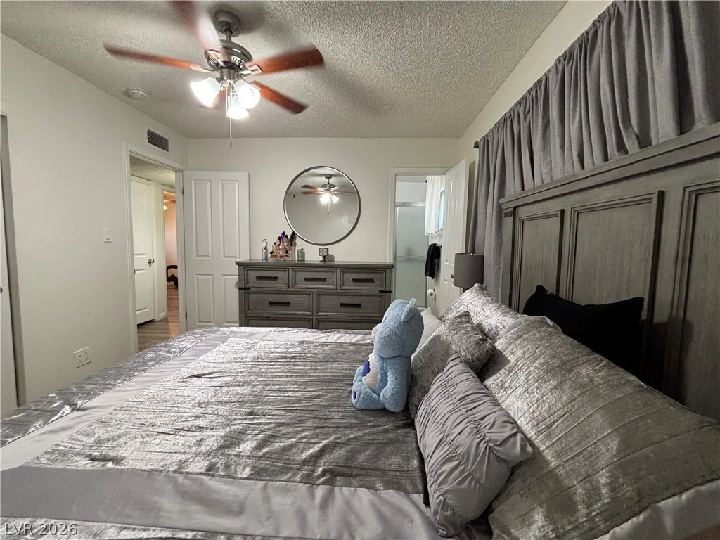 6325 ELTON, Las Vegas, NV 89107