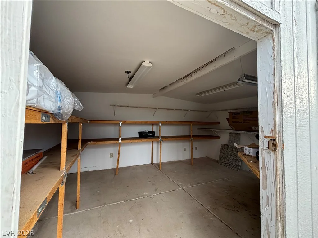 6325 ELTON, Las Vegas, NV 89107