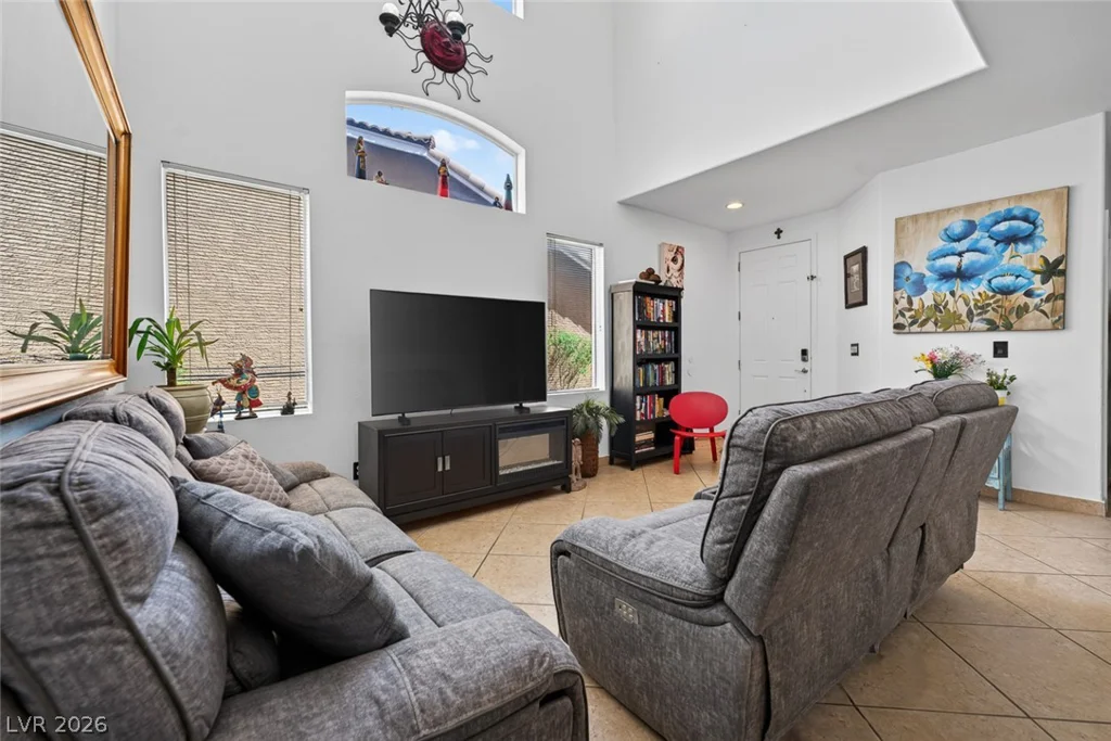 6999 Pacific Coast, Las Vegas, NV 89148