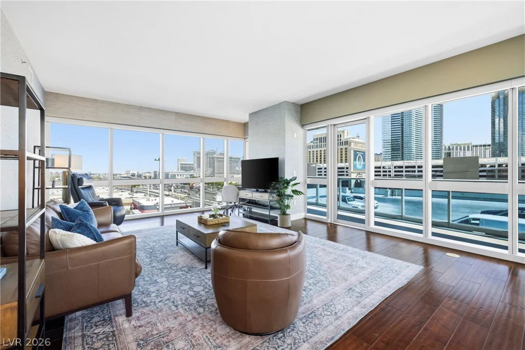 4471 Dean Martin, Las Vegas, NV 89103