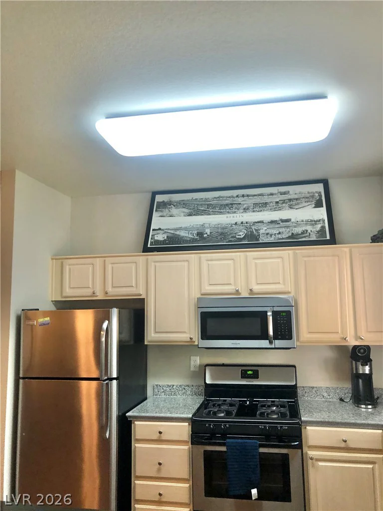5250 RAINBOW, Las Vegas, NV 89118