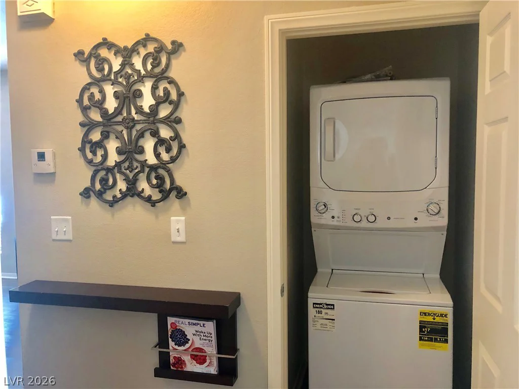 5250 RAINBOW, Las Vegas, NV 89118