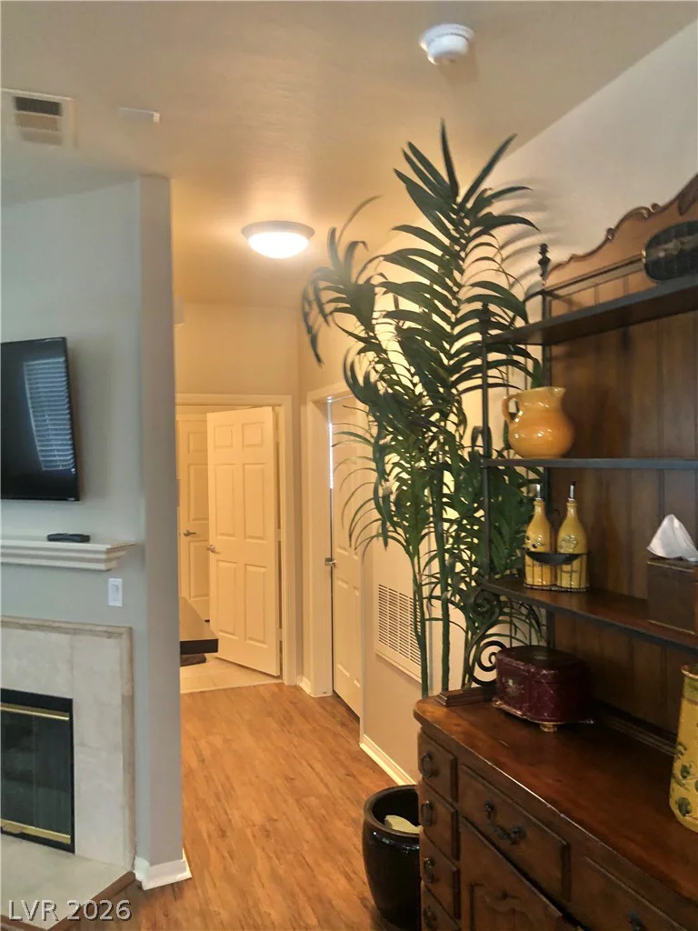 5250 RAINBOW, Las Vegas, NV 89118