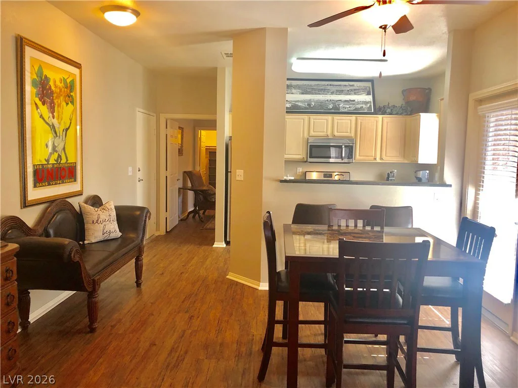 5250 RAINBOW, Las Vegas, NV 89118