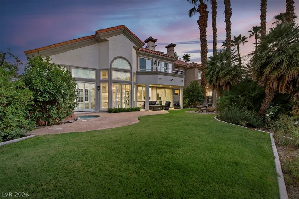 8848 Rainbow Ridge, Las Vegas, NV 89117