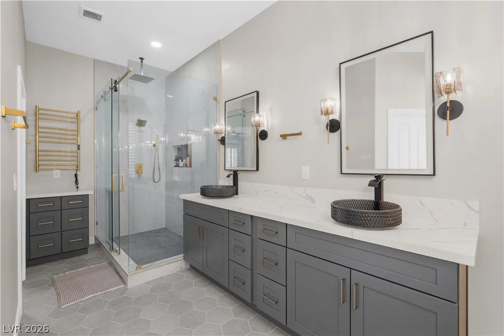 8848 Rainbow Ridge, Las Vegas, NV 89117
