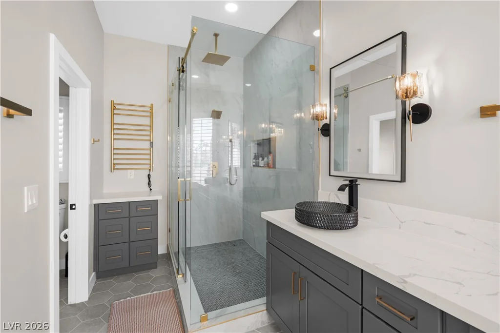8848 Rainbow Ridge, Las Vegas, NV 89117