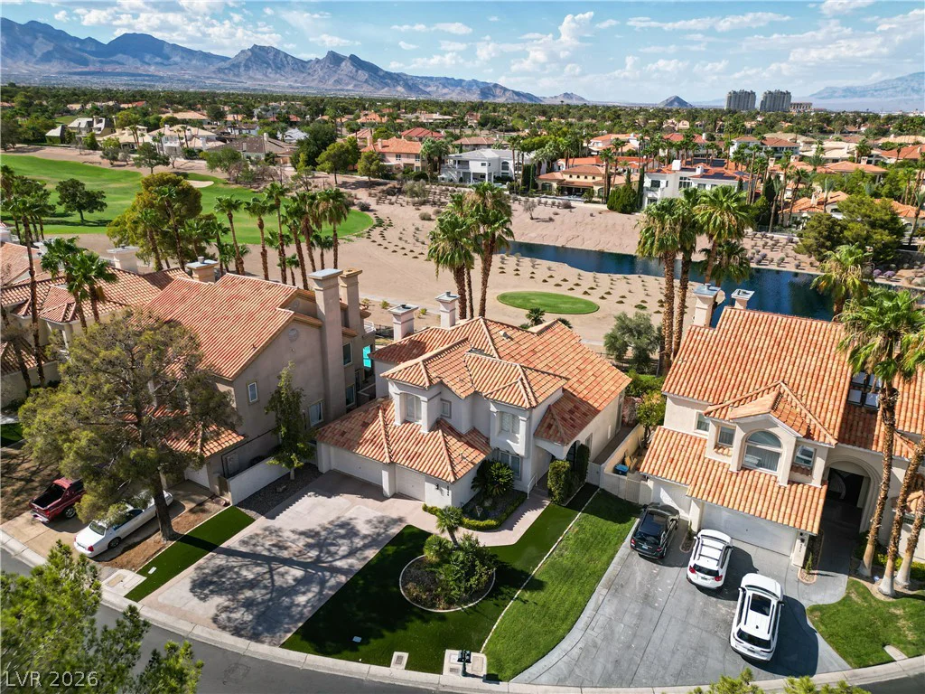 8848 Rainbow Ridge, Las Vegas, NV 89117