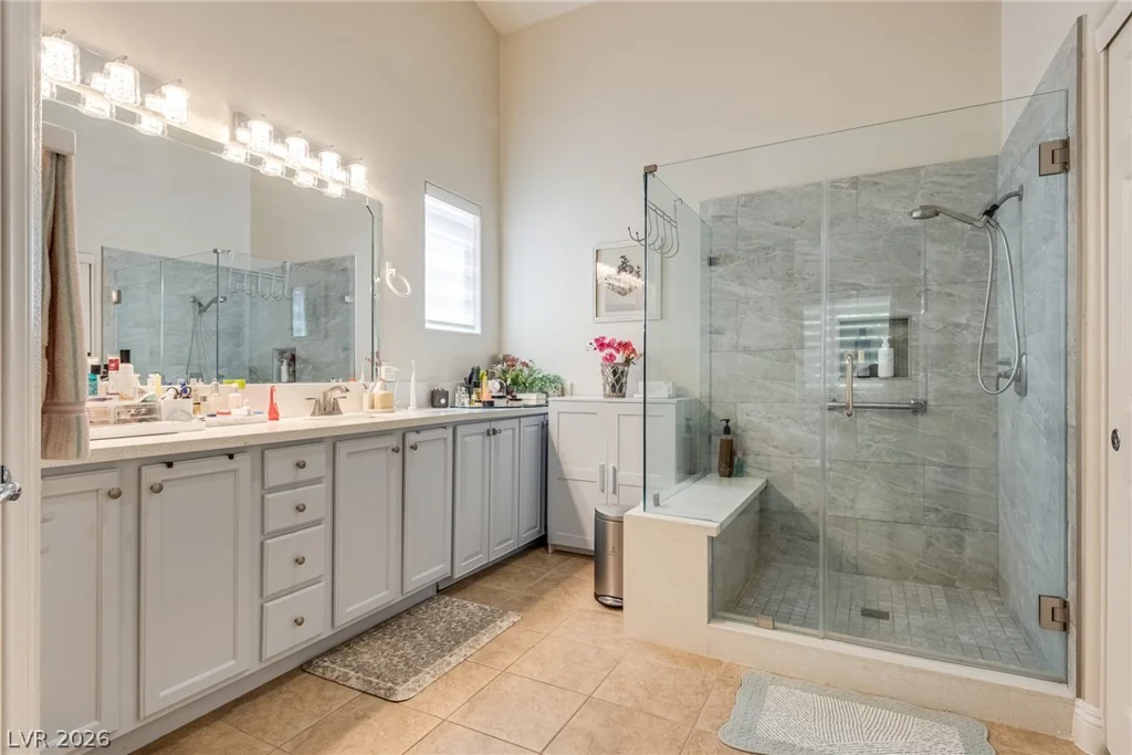54 ISLAND COURSE, Las Vegas, NV 89148