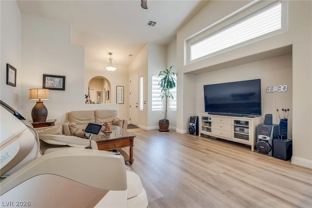 54 ISLAND COURSE, Las Vegas, NV 89148