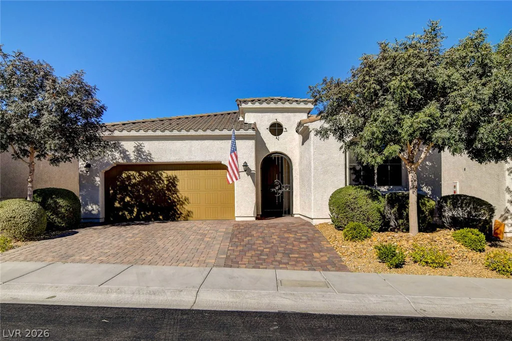 9730 Ponderosa Skye, Las Vegas, NV 89166