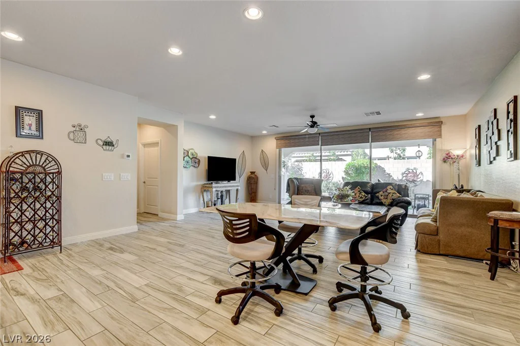 9730 Ponderosa Skye, Las Vegas, NV 89166